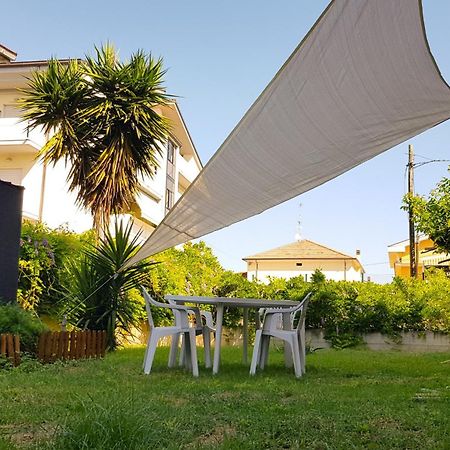 Casa Vacanze Darena Торторето Экстерьер фото