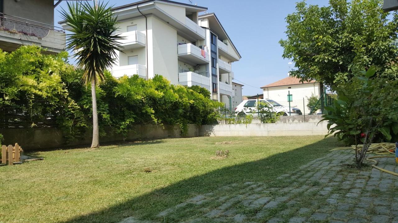 Casa Vacanze Darena Торторето Экстерьер фото