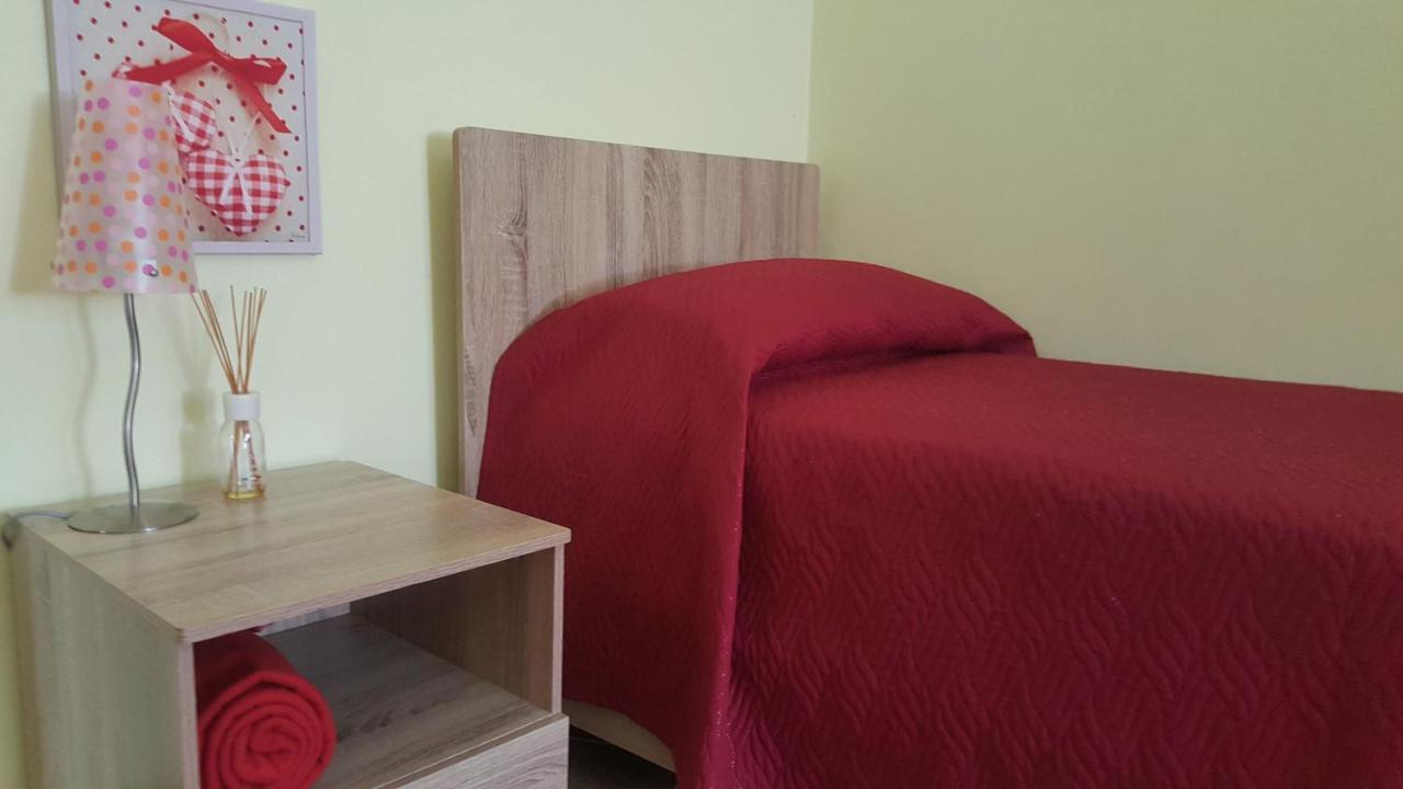 Casa Vacanze Darena Торторето Экстерьер фото